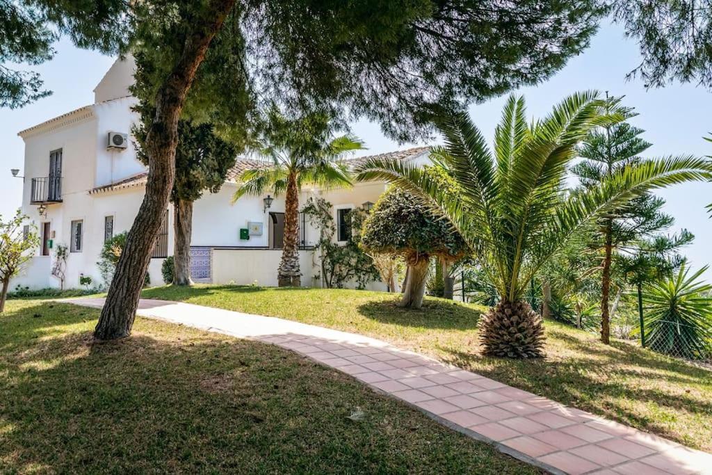 Appartamento Oasis 16 Nerja Esterno foto